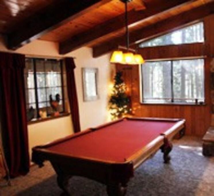 Sweet Retreat: Theater, Pool/ping-pong, Quiet!